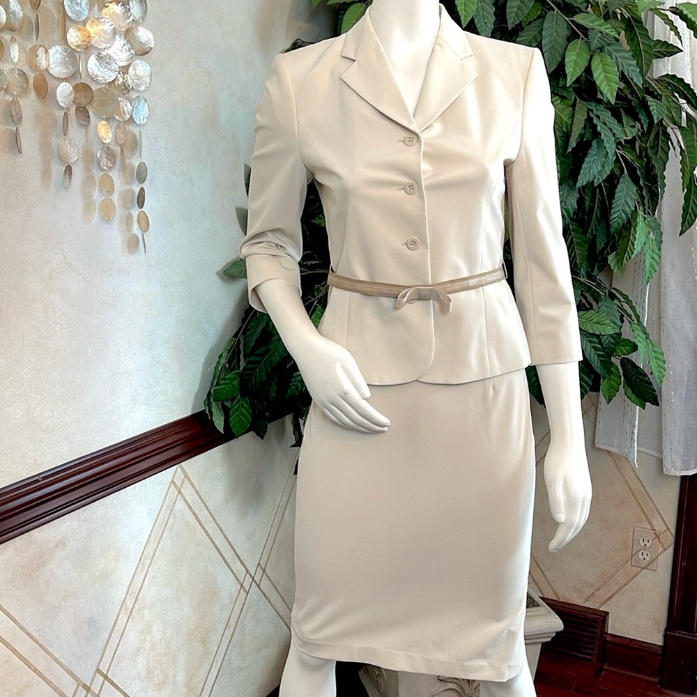 THE LIMITED CREAM BOW BELT SKIRT SUIT